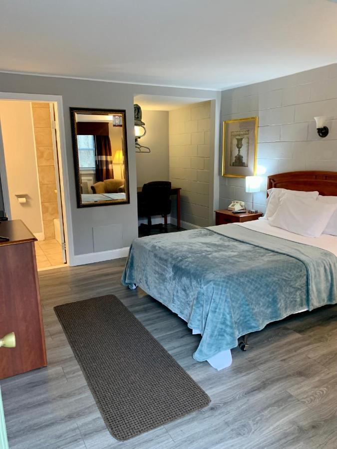 Hill Top Motel Wrightstown Bagian luar foto