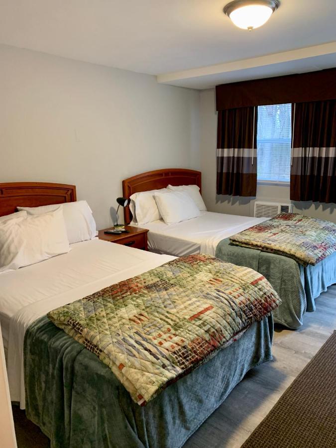 Hill Top Motel Wrightstown Bagian luar foto