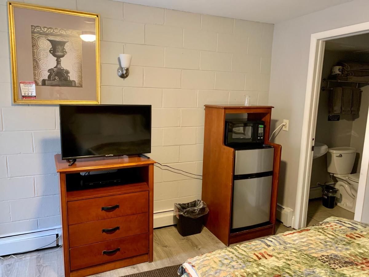 Hill Top Motel Wrightstown Bagian luar foto